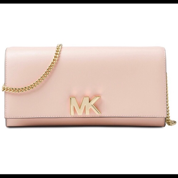MICHAEL Michael Kors Handbags - 😍BRAND NEW MICHAEL KORS CLUTCH 💥